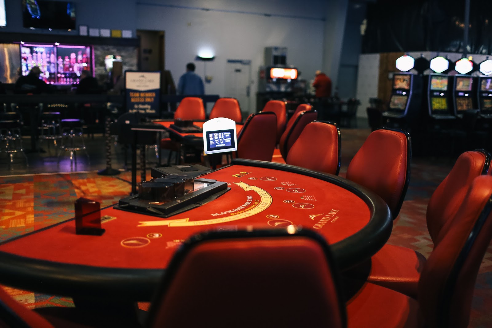image of blackjack table at grand lake casino